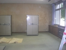 荷物等移動完了し、めくる前です。